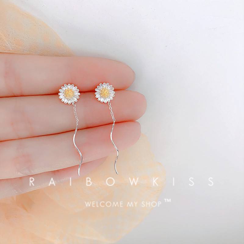 Ear line women's new fashion in 2021, simple and small, ear hole ear chain and indifference Ear Stud Earrings