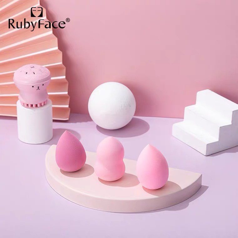 Set 3 Mút Trang Điểm Và 1 Rửa Mặt Bạch Tuộc Ruby Face