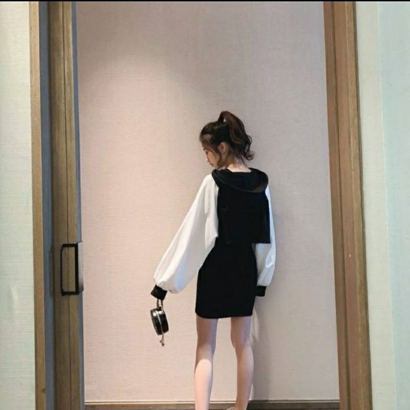 Set váy ngắn croptop dài tay có mũ phong cách thể thao Hàn Quốc