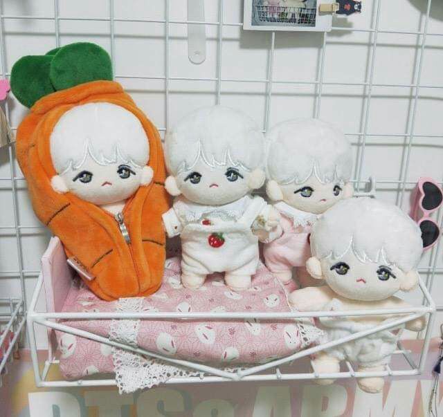 DOLL BTS SUGA tóc trắng 20cm kèm quà