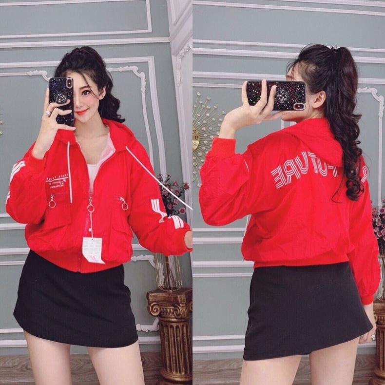 Áo khoát dù 2 lớp có túi, sau lưng in chữ ngang có 3 màu hót trend *