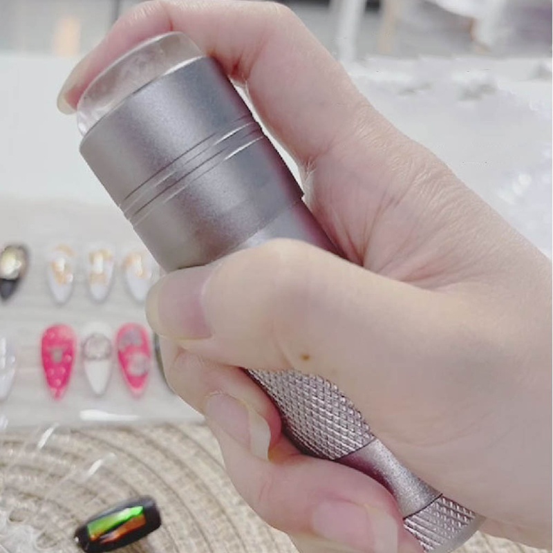 [Hàng mới về] Đèn 12LED hơ khô sơn móng tay tiện dụng