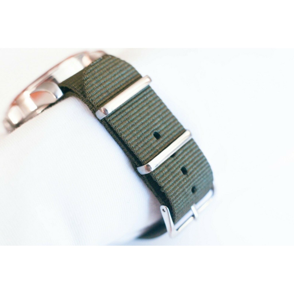 Đồng hồ nam Seiko SNE095P2S Chính Hãng - Máy Solar - Dây Nato Chống Nước Tuyệt Đối 1