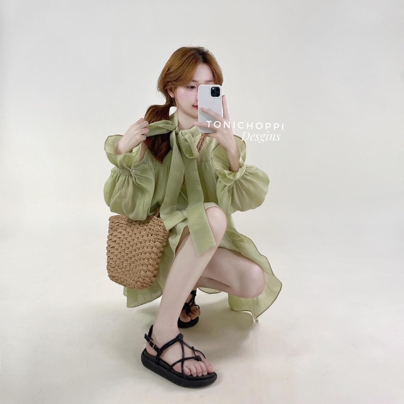 Set áo khoét vai cổ nơ tay bèo tiểu thư - ToniChoppi