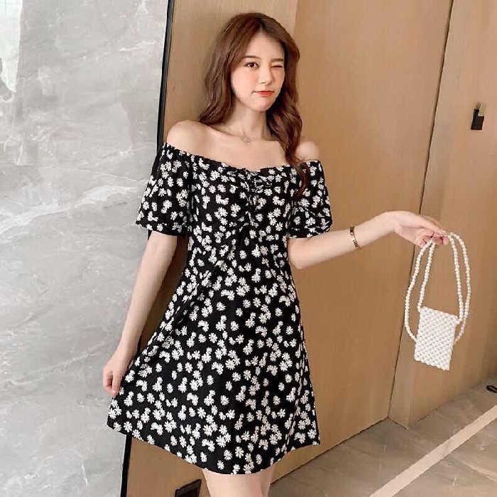 Đầm Trễ Vai Dáng Ôm In Họa Tiết Hoa Cúc Nhỏ Xinh Thời Trang Mùa Hè Cho Nữ One