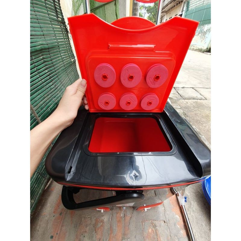Thùng Câu Đài Daiwa 32 lít ( siêu đẹp)