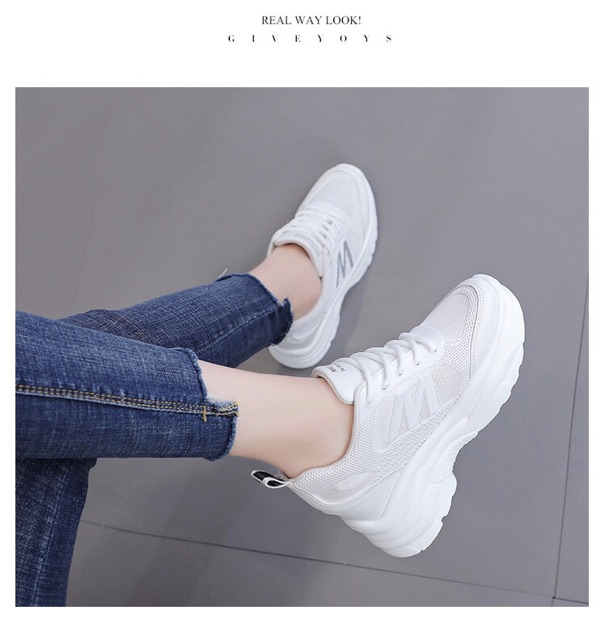 [Mã FAGREEN245 giảm 10% tối đa 30k đơn từ 99k] Giày độn đế nữ 7p trắng full chữ M nhũ cực đẹp | BigBuy360 - bigbuy360.vn