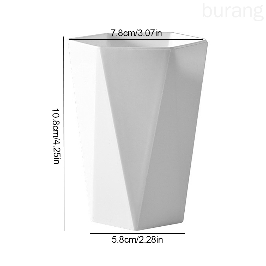 Cốc đánh răng bằng nhựa chống trượt tiện dụng