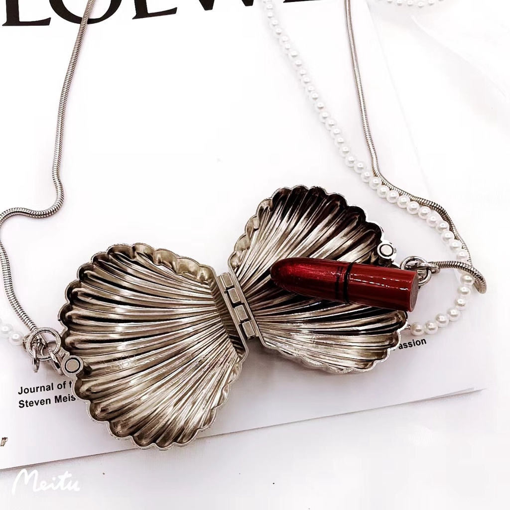 Túi Đeo Hông Đính Ngọc Trai Phối Dây Xích Đôi Độc Đáo Phong Cách Mới