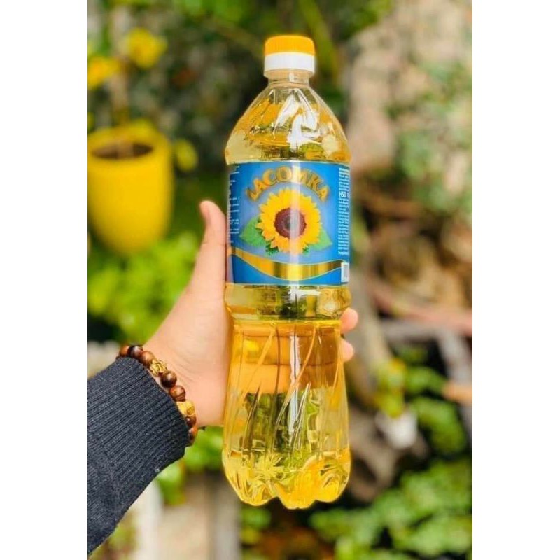 DẦU ĂN HƯỚNG DƯƠNG NGA 0.9L