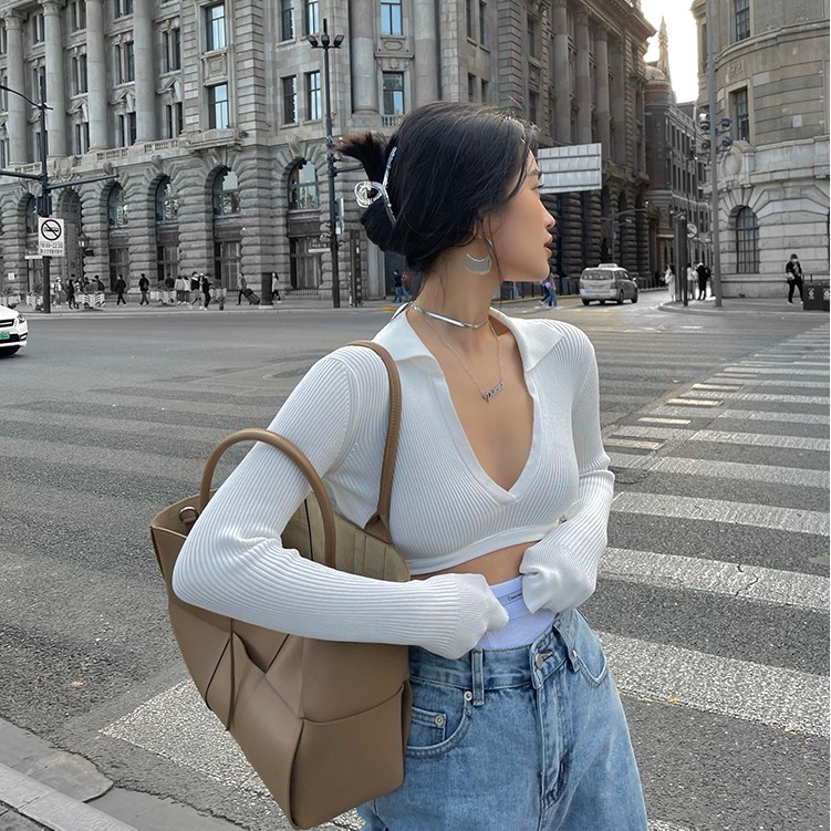 QKOOLE Áo croptop dệt kim  tay dài cổ chữ V phong cách Hàn Quốc thời trang cho nữ