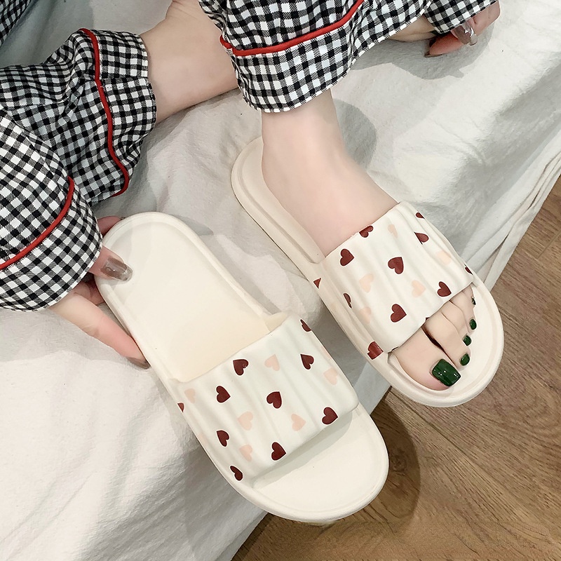 Dép trong nhà nữ mùa hè cặp đôi trong nhà dép chống trượt đáy mềm nhà dễ thương bước vào cảm giác shit bên ngoài mang dép tình yêu