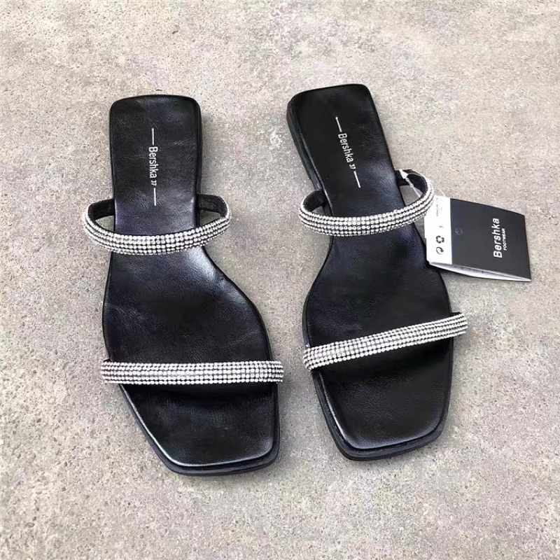 Dép lê Bsk quai đá