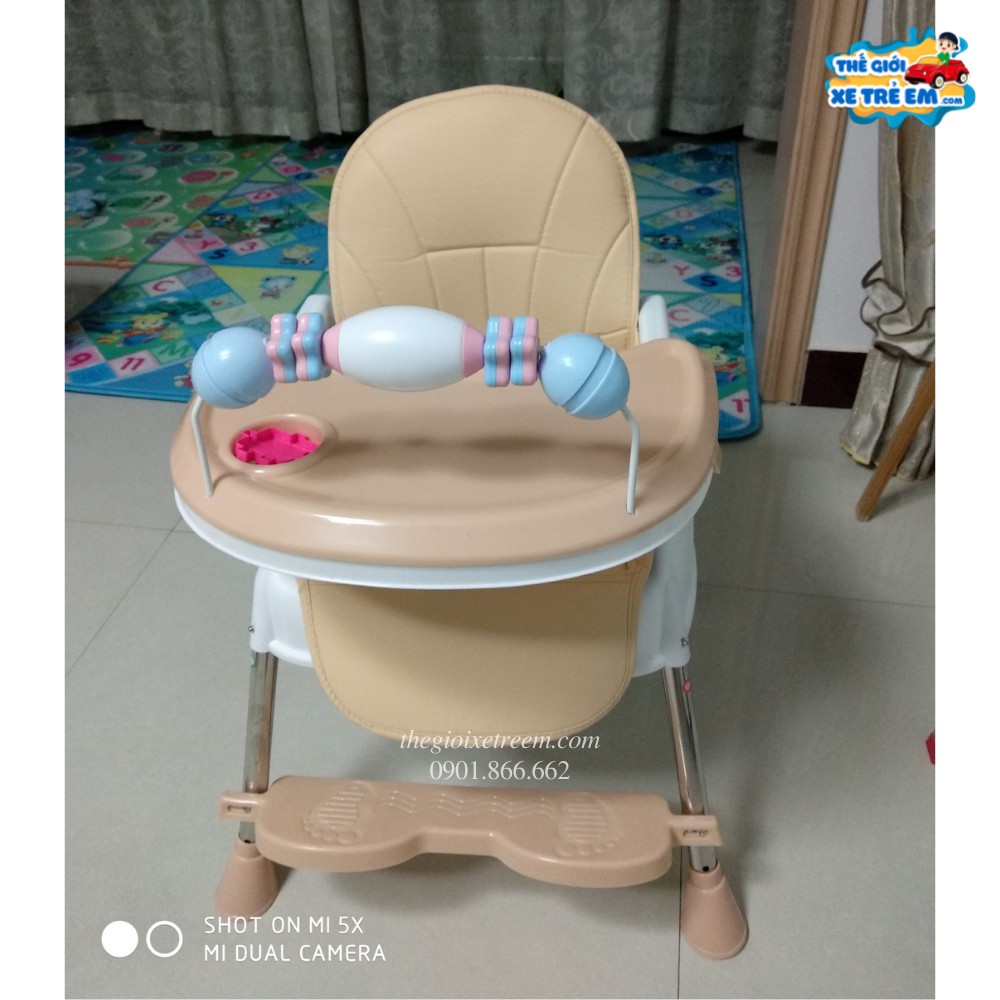 Ghế ăn dặm Cody Baby C006 [Kèm đồ chơi]