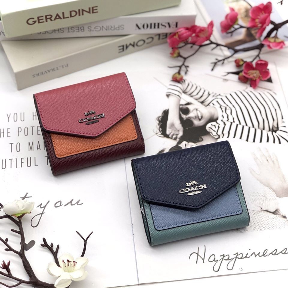 VÍ COACH NGẮN NẮP NHỌN PHỐI MÀU