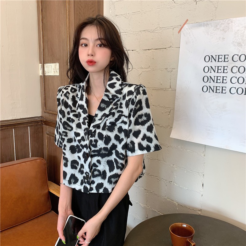 Áo Kiểu Tay Ngắn Cổ Chữ V Hoạ Tiết Da Báo Thời Trang Mùa Hè