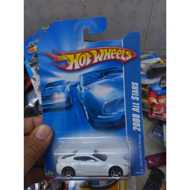 Aston Martin V8 Vintage