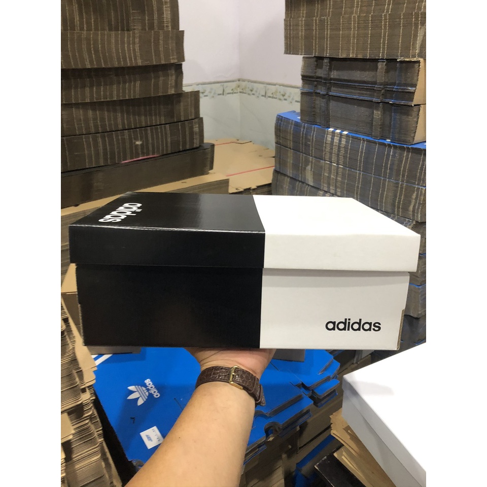 Hộp đựng giày ADIDAS size 32x22x12cm NHIỀU MÀU