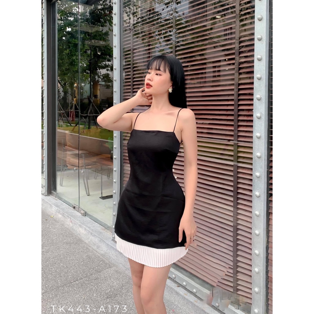 [BBSTORE'S] Áo Cát Nhung Xẻ Tà Pearl Top -TK443