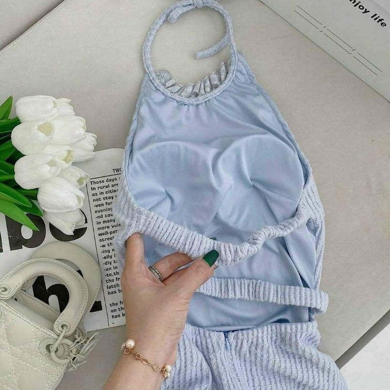 Váy len body xanh dương xẻ tà ngực cổ siêu xinh kèm ảnh thật