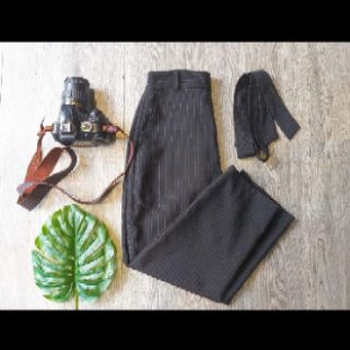 Quần baggy sọc