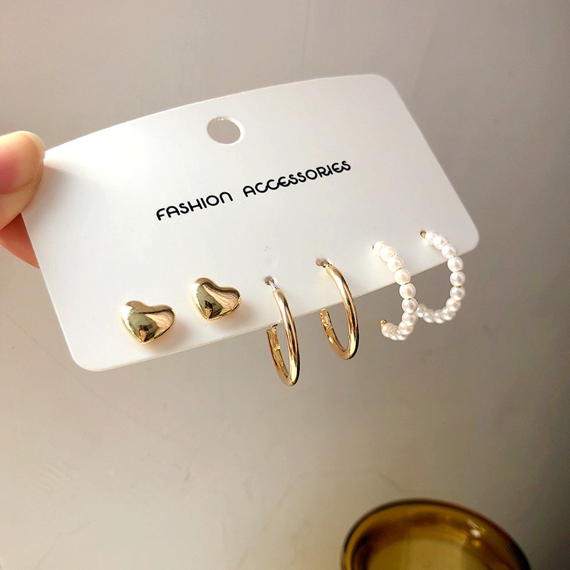 Set sáu đôi hoa tai hình trái tim đính ngọc trai thiết kế độc đáo cá tính