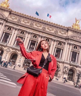 TÚI PRADA NGỌC TRINH