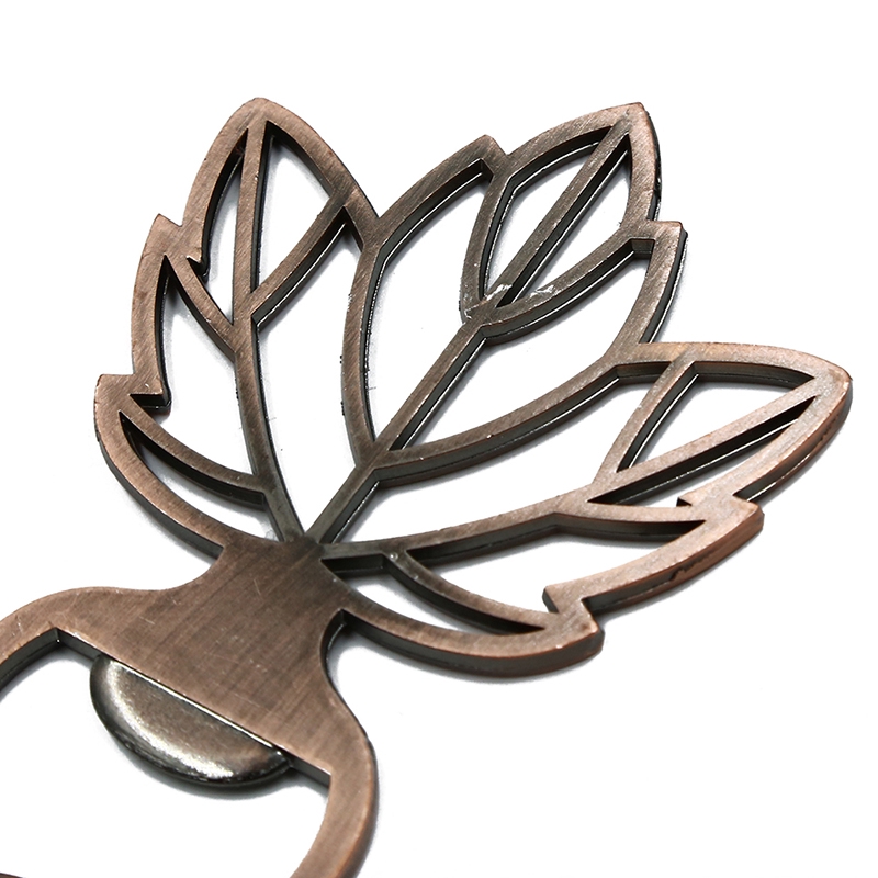 Bottle Opener Maple Leaf Shape Alloy Tool Wedding Party Gift Souvenirs