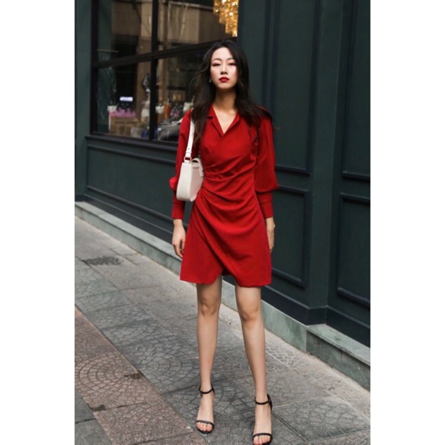 Đầm dáng ôm chân váy dáng chữ A vạt chéo nhún eo tay dài cổ sơ mi màu đỏ trơn [TM2751]