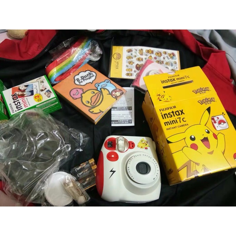 Giấy in ảnh lấy ngay Fujifilm chính hãng, hình vịt bduck và pikachu