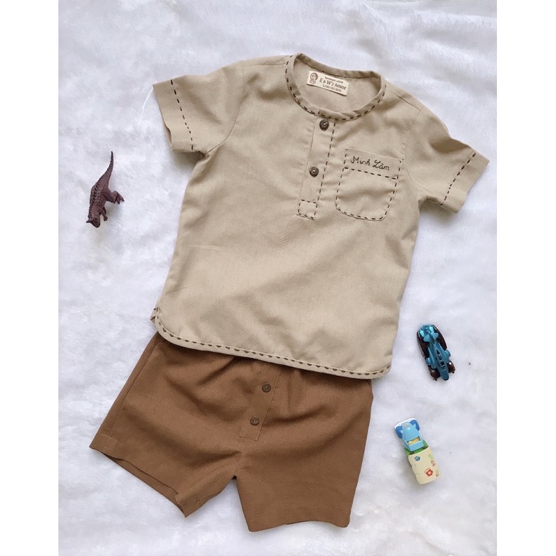 Bộ linen thêu viền chỉ nổi bé trai