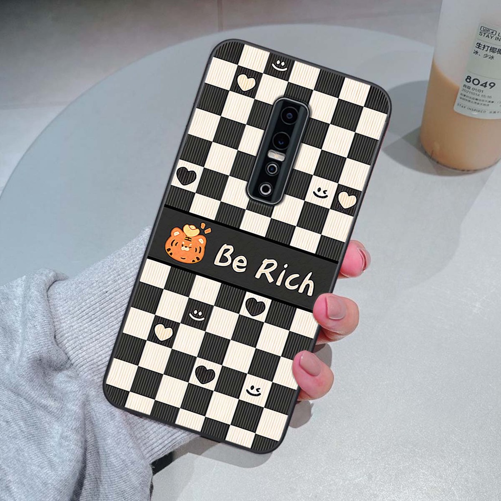 Ốp Vivo V17 Pro gấu Bear rick caro vuông thời trang siêu đẹp