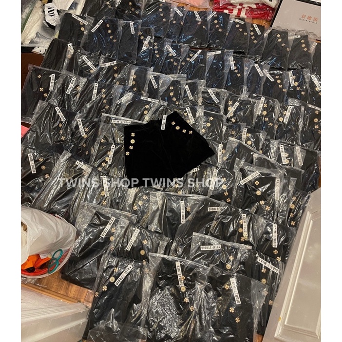 QUẦN GIẢ VÁY NHUNG TAG HUY HIỆU (S65-M69-L73) | BigBuy360 - bigbuy360.vn
