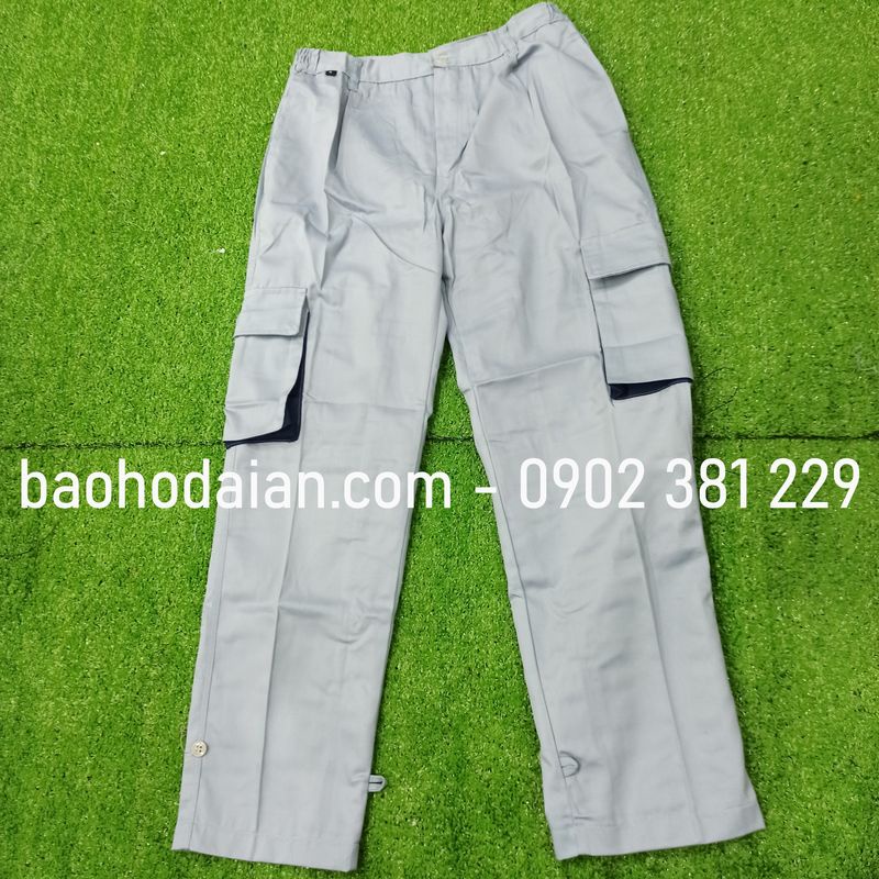 Quần áo bảo hộ lao động vải kaki 31 túi hộp ghi phối tím than lề đỏ - M14