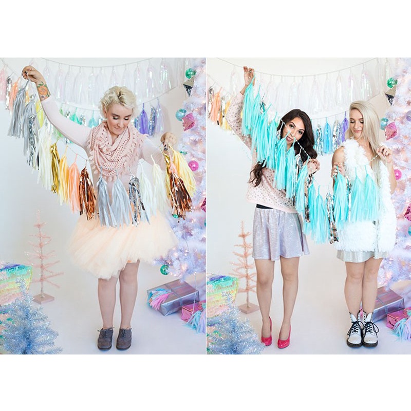 Bong Bóng Trang Trí Tua Rua Nhiều Màu Sắc