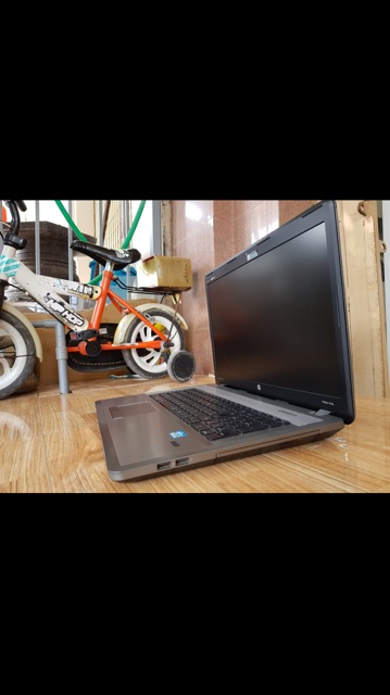 Laptop  NHật đồ hoạ coi7 ram 4g ổ 320 g màn 17.3 inch card rời | BigBuy360 - bigbuy360.vn