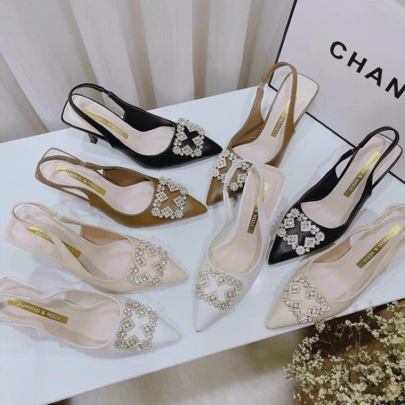 Giày sandal bít mũi hoa đá vuông quai hậu gót nhọn 7p chảnh dã man
