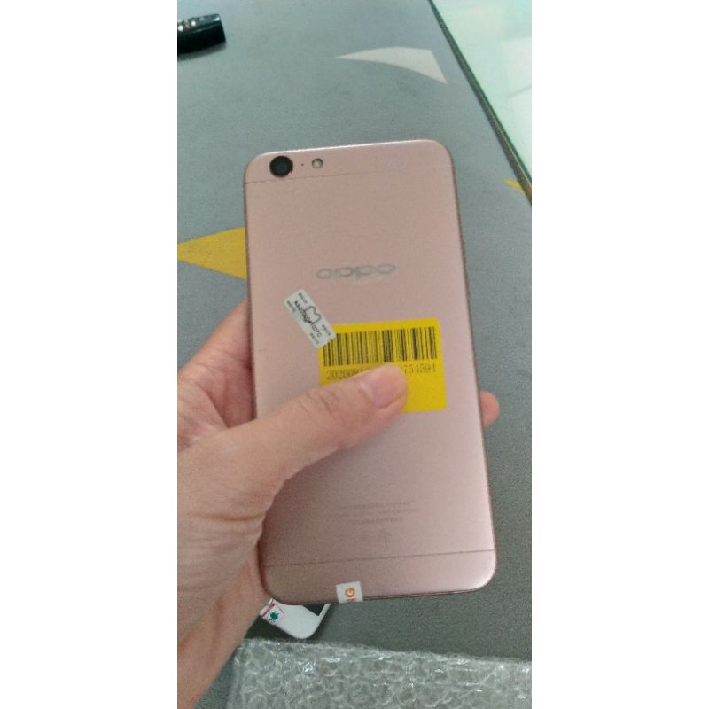 Điện thoại OPPO A57