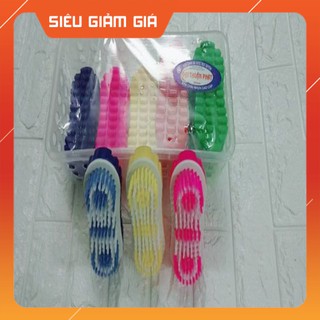 1 chiếc bàn chải giặt đồ cao cấp