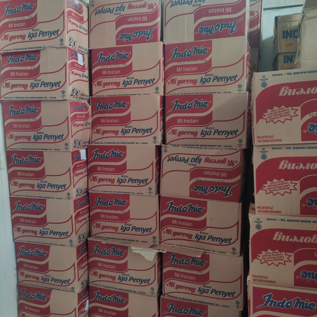 [Mã GROXUAN1 giảm 8% đơn 150K] Mì xào khô số 1 thế giới Goreng indomie Indofood thùng 40 gói đủ vị | BigBuy360 - bigbuy360.vn