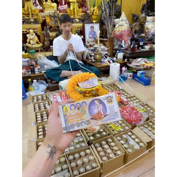 Tờ tỷ phú thái lan