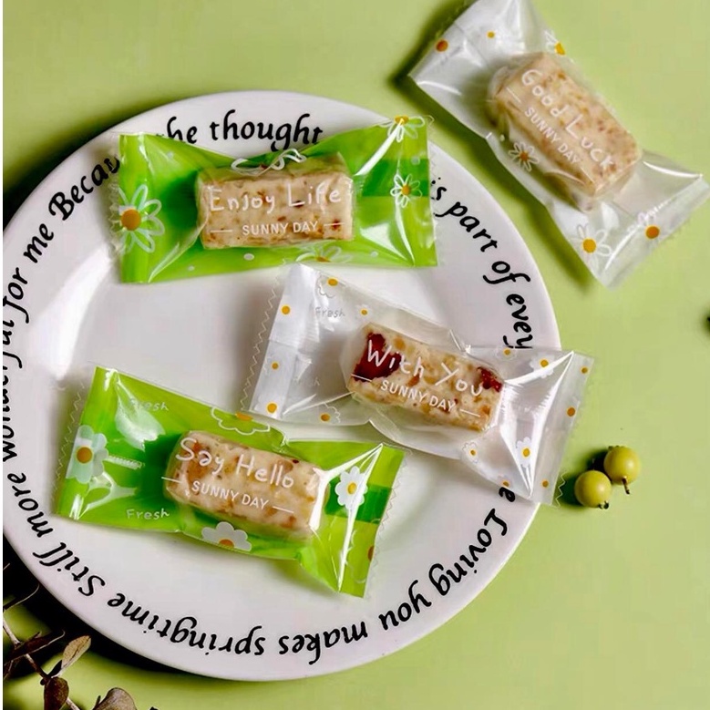 TÚI KẸO NOUGAT HOA CÚC - SET 100 CÁI