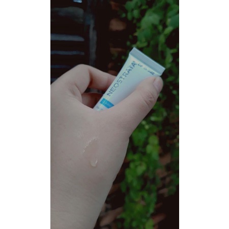 Tẩy tế bào chết hoá học NEOSTRATA Clarify Oily Skin Solution 10ml