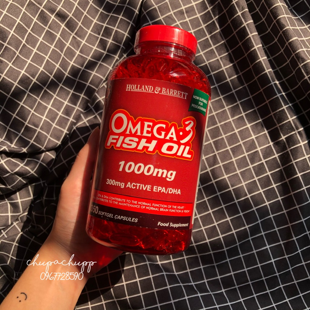 Hộp nhựa đựng Viên dầu có Omega 3 Fish Oil 100 và 250 viên Holland and Barret