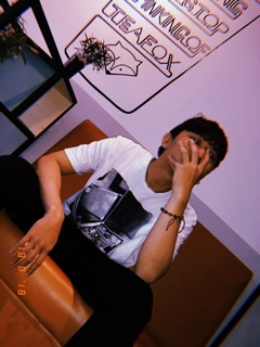 Áo thun unisex Mỹ