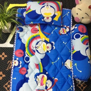 Set nệm không dây kéo cho bé đi học