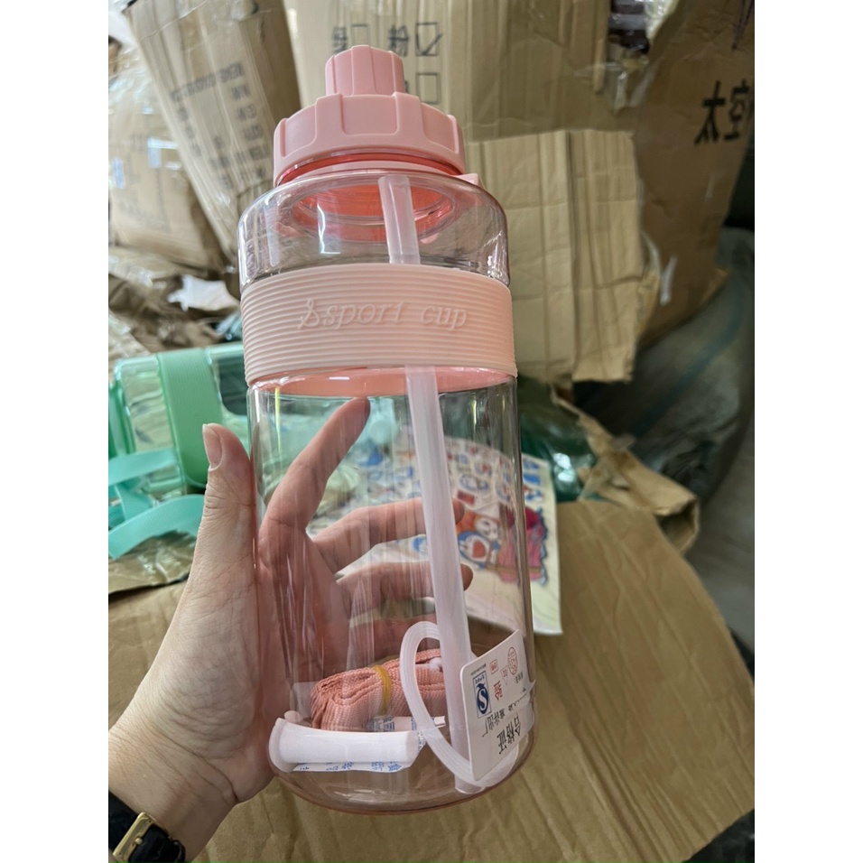 Bình đựng nước Sports Cup phong cách thể thao có ống hút và dây đeo tiện lợi