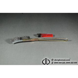 Bàn chải cán sắt cong