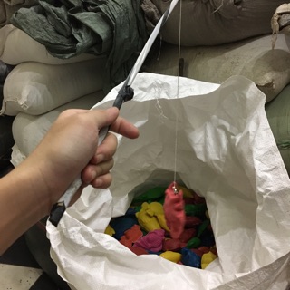 Cần câu cá có nam châm
