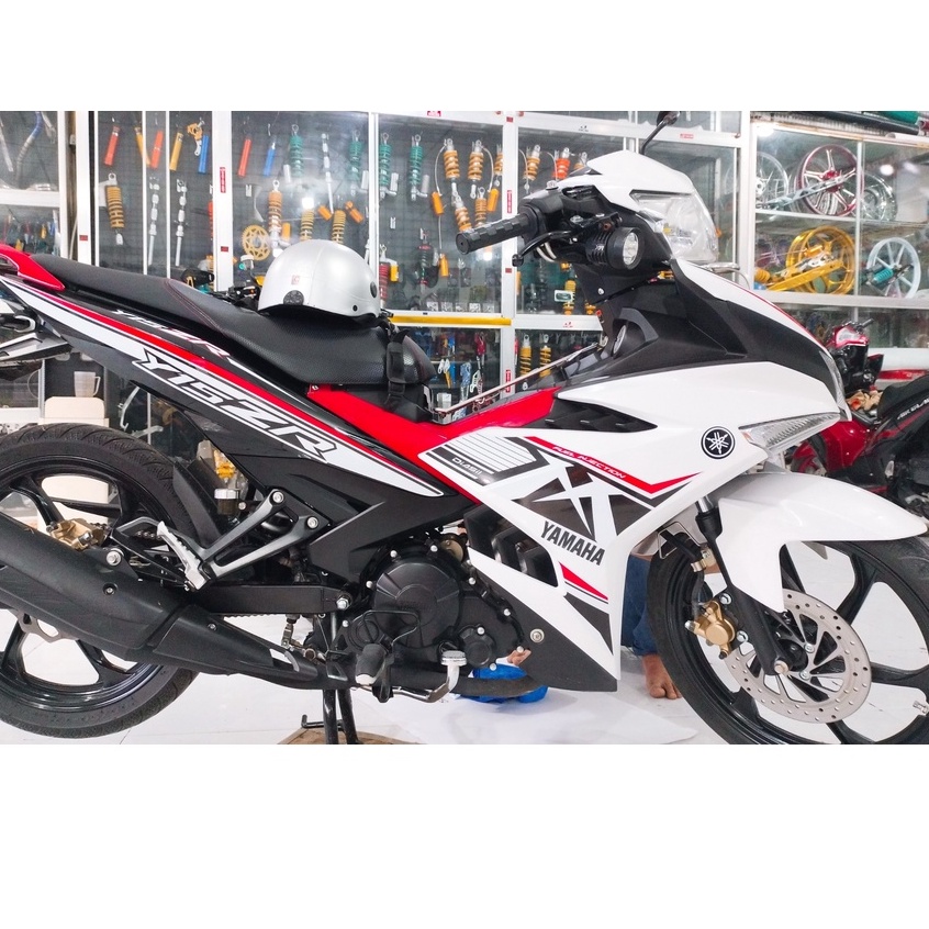 Tem rời exciter 150 Mxking với 3 màu trắng đen đỏ chất liệu keo in mccal màng bóng